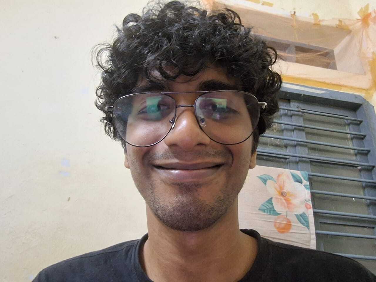 WhatsApp Image 2025-09-17 at 21.49.34_73dc5765 WhatsApp Image 2025-09-17 at 21.49.34_73dc5765